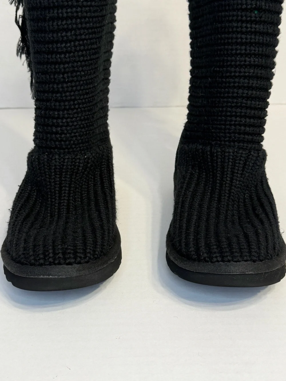 UGG black classic